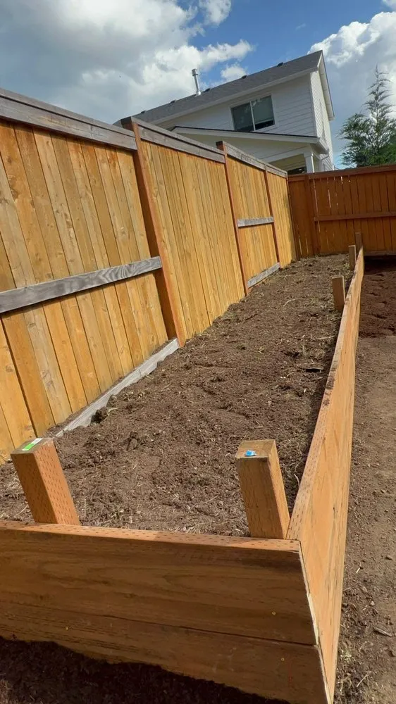 Trusted yard cleanup service in Woodburn, OR - Orange Landscape