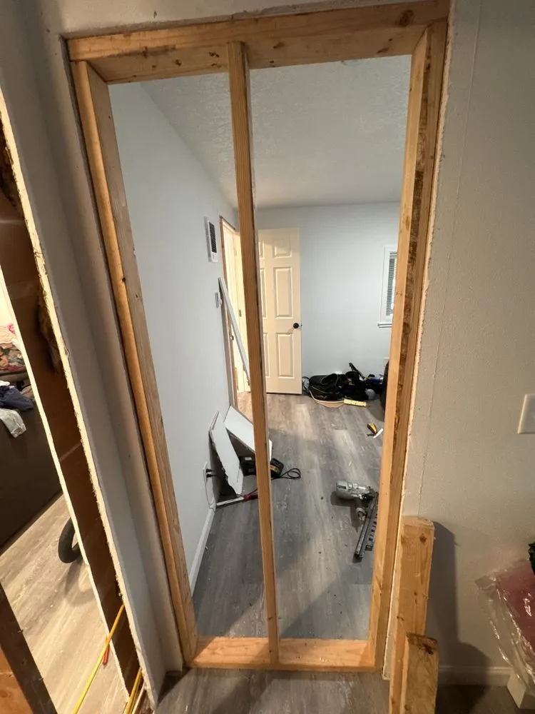 Trusted lawn mowing service experts serving Springfield, OR - Oregon General Contractor