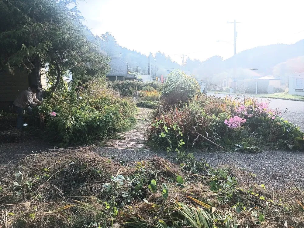 Custom landscape installation in Newport, OR by Oregon Green Landscaping