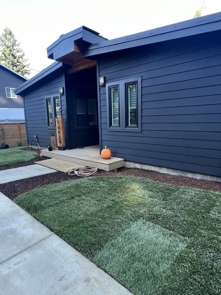 Expert yard cleanup service for outdoor upgrades across Portland, OR - Oregon Quality Cuts