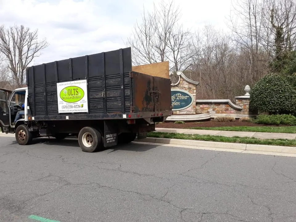 Local garden landscaping in Fairfax, VA - Orellana Lawn & Tree Services