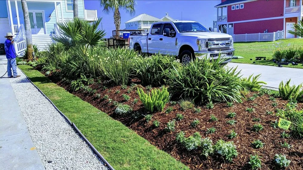 Top-rated lawn mowing service experts serving Galveston, TX - Orellana's Lawn & Garden