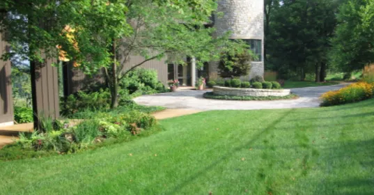 Expert outdoor landscaping near you in Clinton, NJ by Organic Dutchman