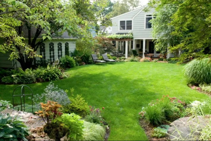 Trusted residential landscaping experts serving Clinton, NJ - Organic Dutchman