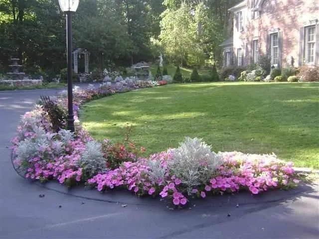 Trusted garden landscaping for outdoor upgrades across Marlborough, MA - Organic Gardening & Landscaping