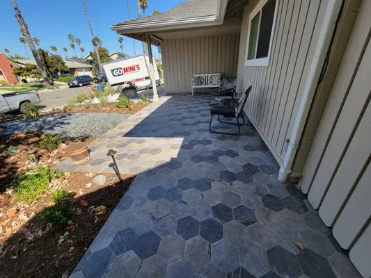 Organic Greens Landscapes Logo