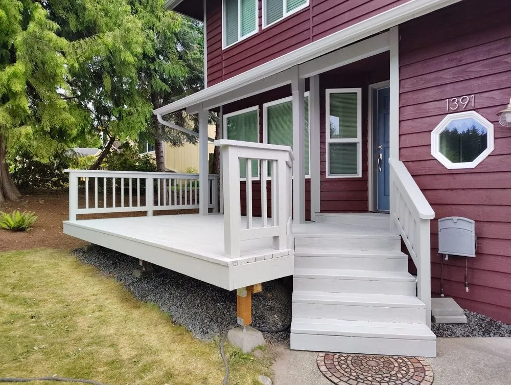 Expert yard cleanup service for beautiful yards in Poulsbo, WA by Organic Landscaping