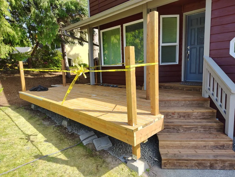 Local lawn mowing service experts serving Poulsbo, WA - Organic Landscaping