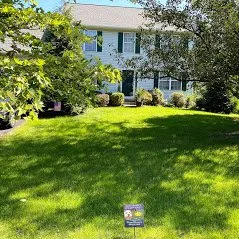 Affordable lawn mowing service experts serving Baltimore, MD - Organic Lawns