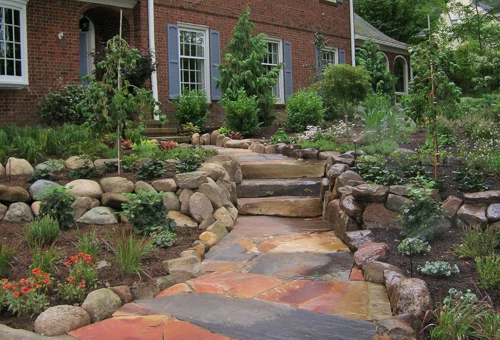 Affordable yard maintenance for residential properties across Ravenna, OH - Organic Roots Horticulture