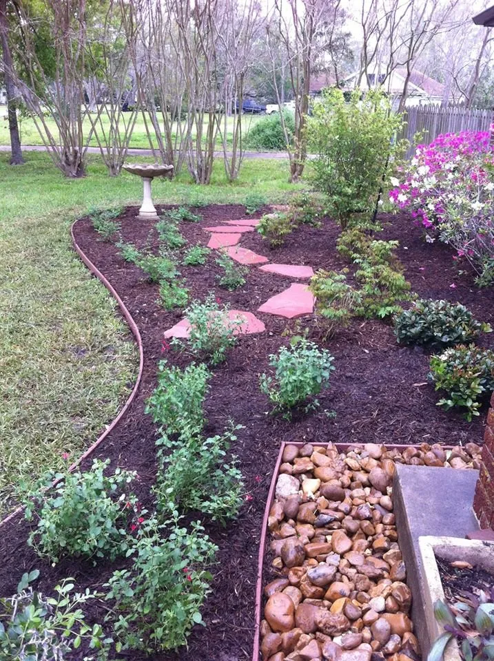 Professional landscape installation in Richmond, TX - Organoscapes