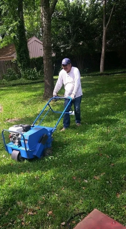 Affordable lawn care service experts serving Richmond, TX - Organoscapes