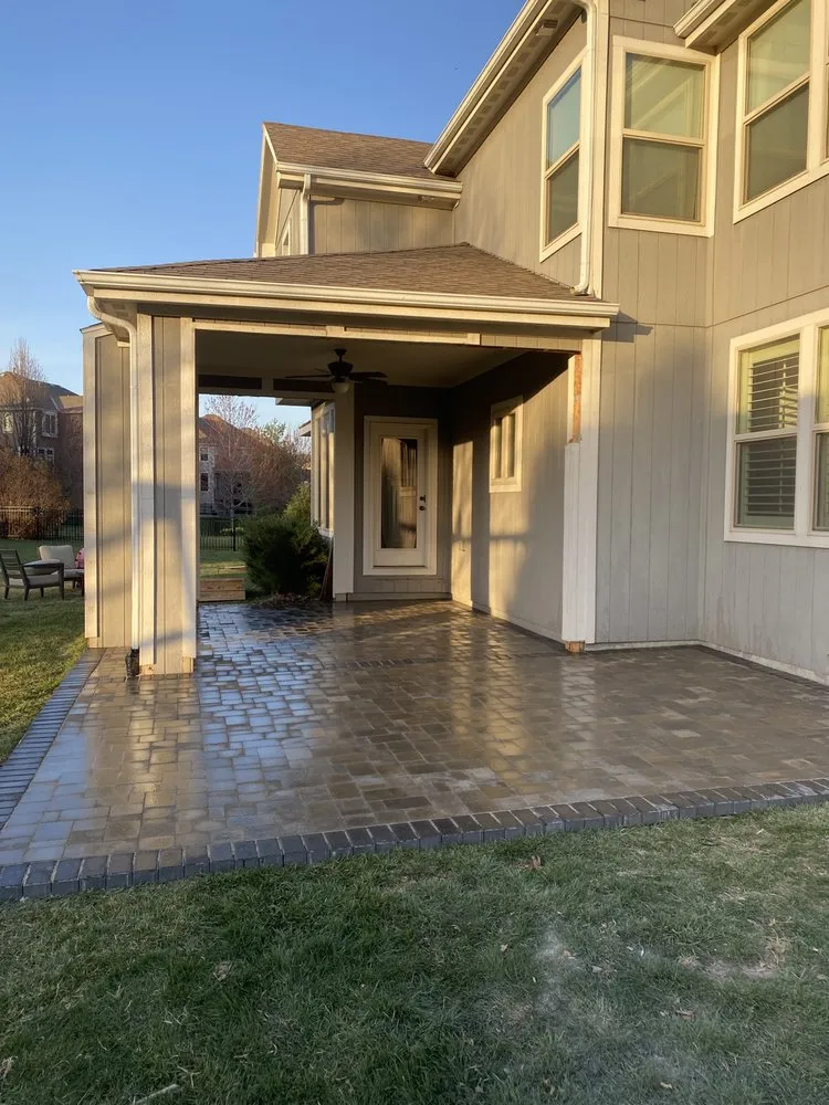 Top-rated landscape design in Kansas City, KS by Original Lawn Care