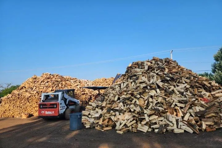 Affordable landscape design near you in Wadsworth, IL by Original Tony's Landscaping & Firewood