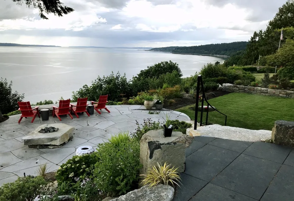 Custom yard cleanup service in Seattle, WA by Orion Rockscapes