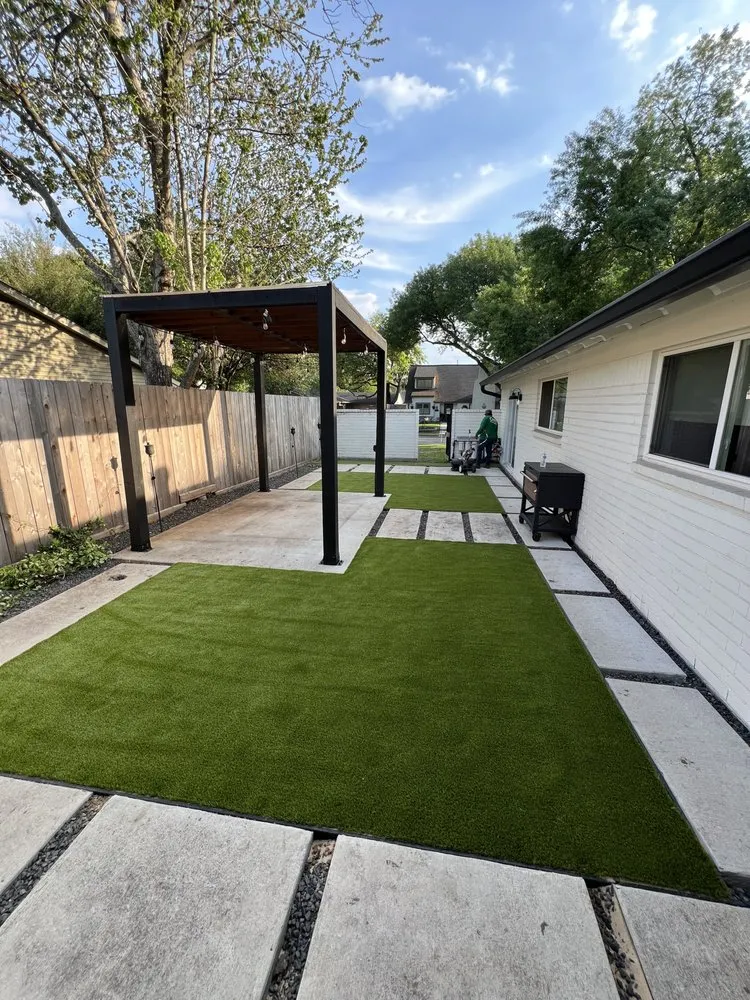 Reliable lawn care service in Houston, TX - Orion Turf and Landscape