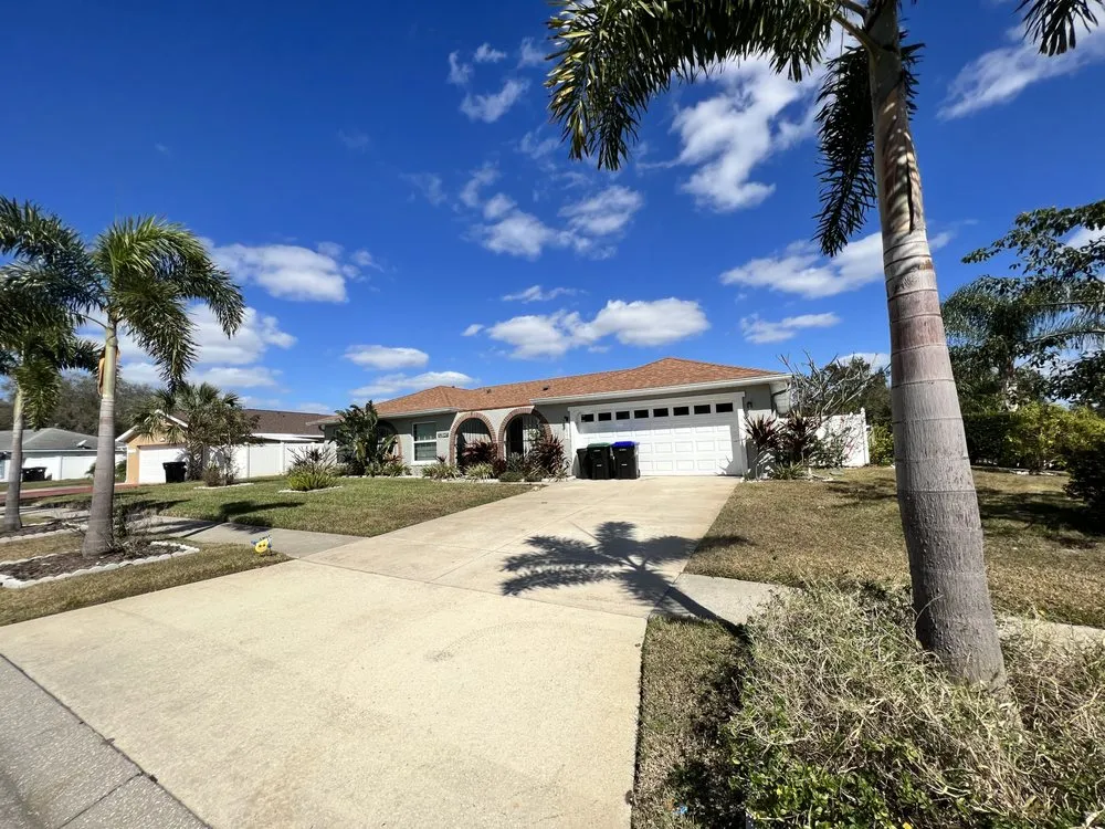 Trusted lawn care service near you across Orlando, FL - Orlando Lawn Pros