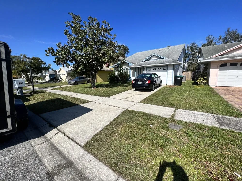 Affordable lawn mowing service in Orlando, FL - Orlando Lawn Pros