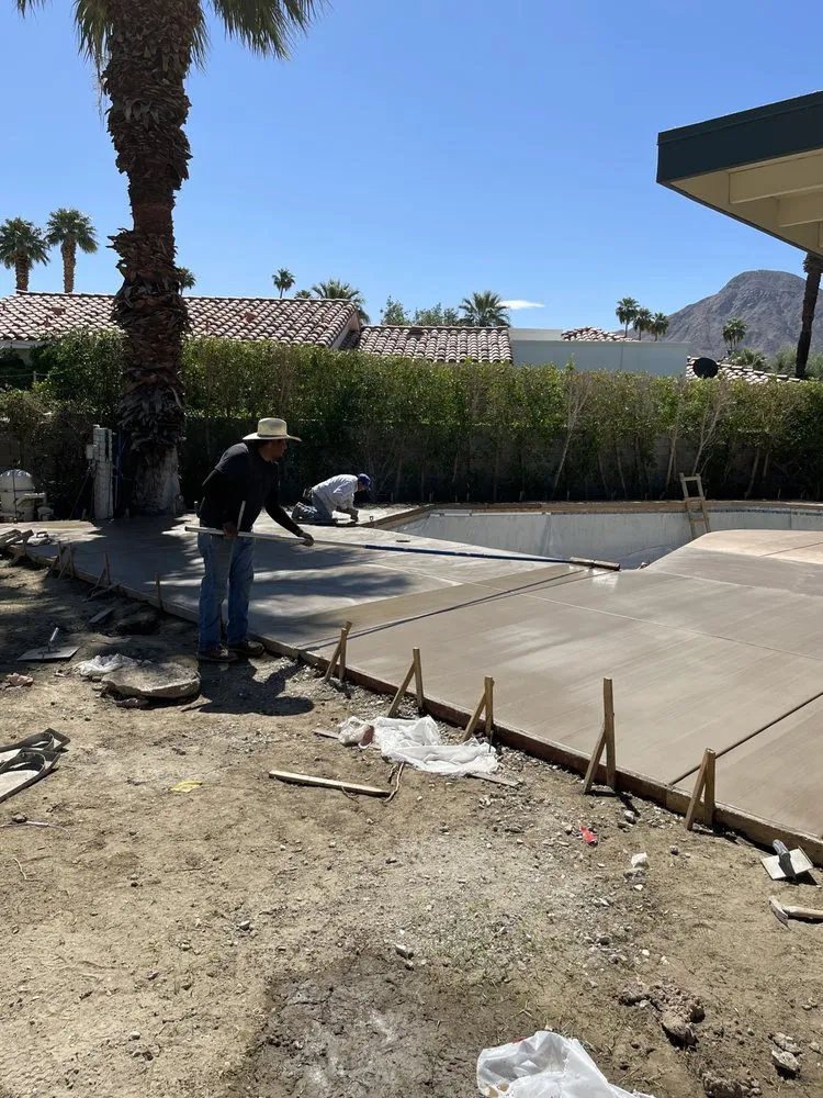 Local outdoor landscaping experts serving North Palm Springs, CA - Oro Desert Spartan Tree & Landscape Turf Service