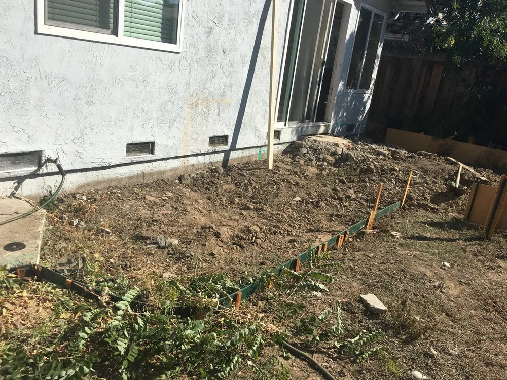 Custom yard cleanup service in San Jose, CA by Orozco Landscape Design
