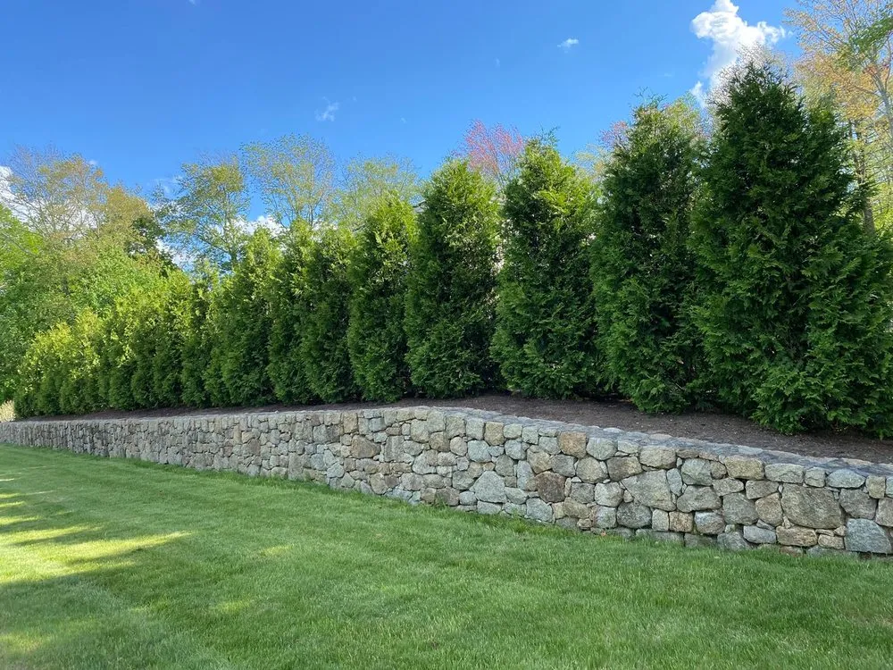 Professional outdoor landscaping experts serving Spencer, MA - Orozco Landscaping
