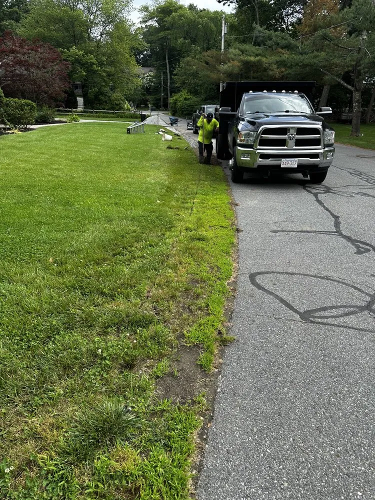 Affordable residential landscaping experts serving Spencer, MA - Orozco Landscaping