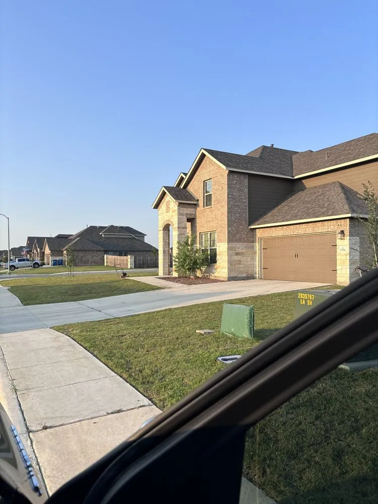 Affordable landscaping services for beautiful yards in San Antonio, TX by Orozco Yard Restoration