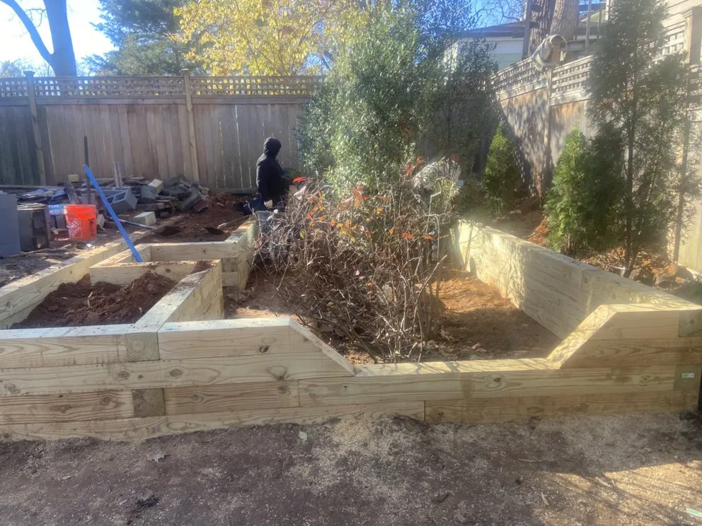 Affordable yard maintenance in Falls church, VA - Ortega’s Landscaping