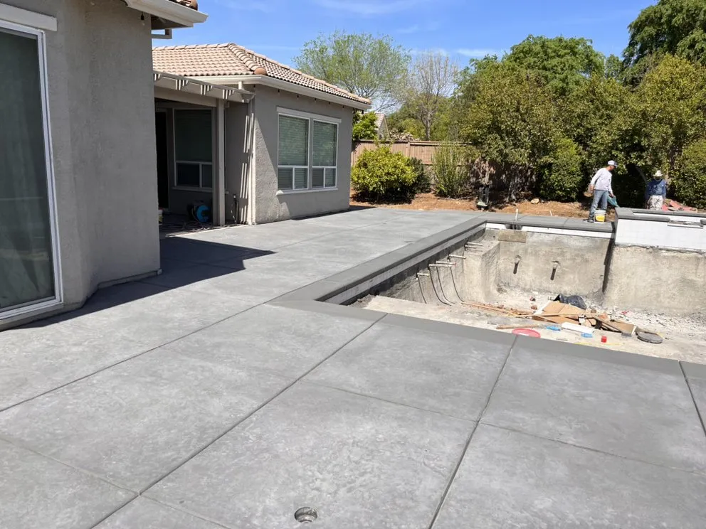 Local yard maintenance with custom design in Sacramento, CA by Ortega’s Landscaping