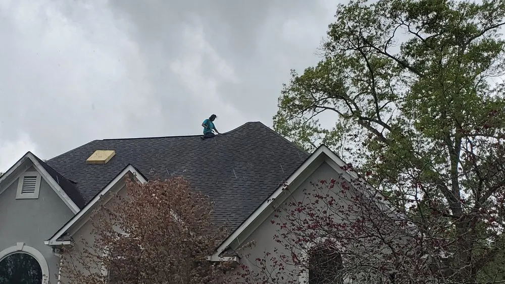 Custom yard cleanup service experts serving Johnson City, TN - Ortiz Construction And Landscaping