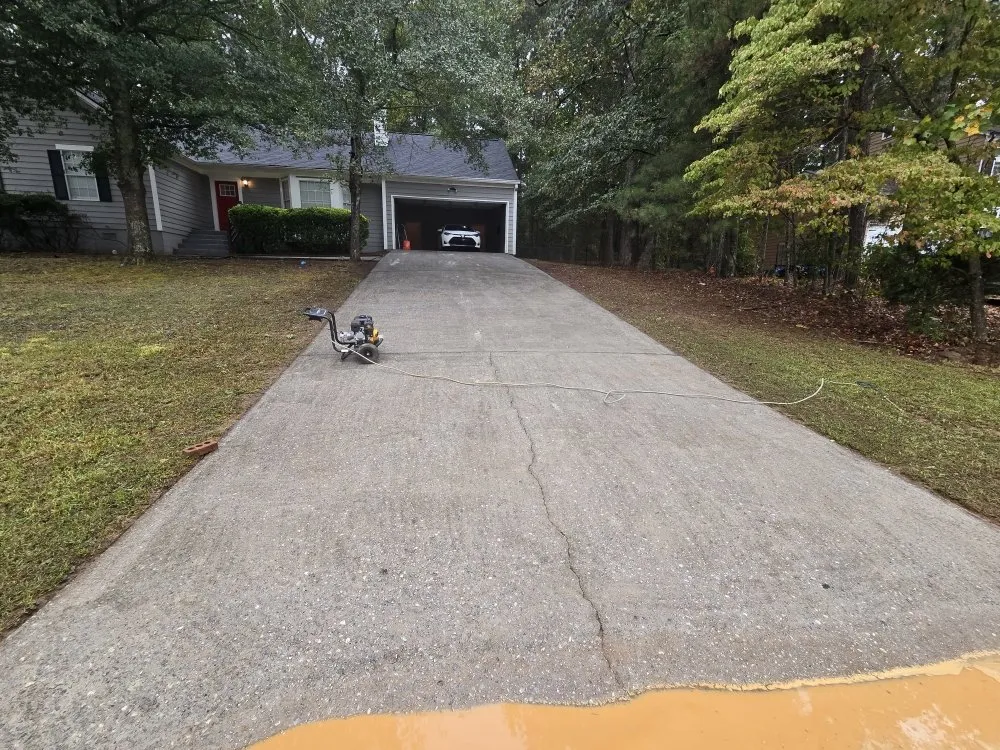 Custom yard cleanup service in Loganville, GA - Ortiz Landscape