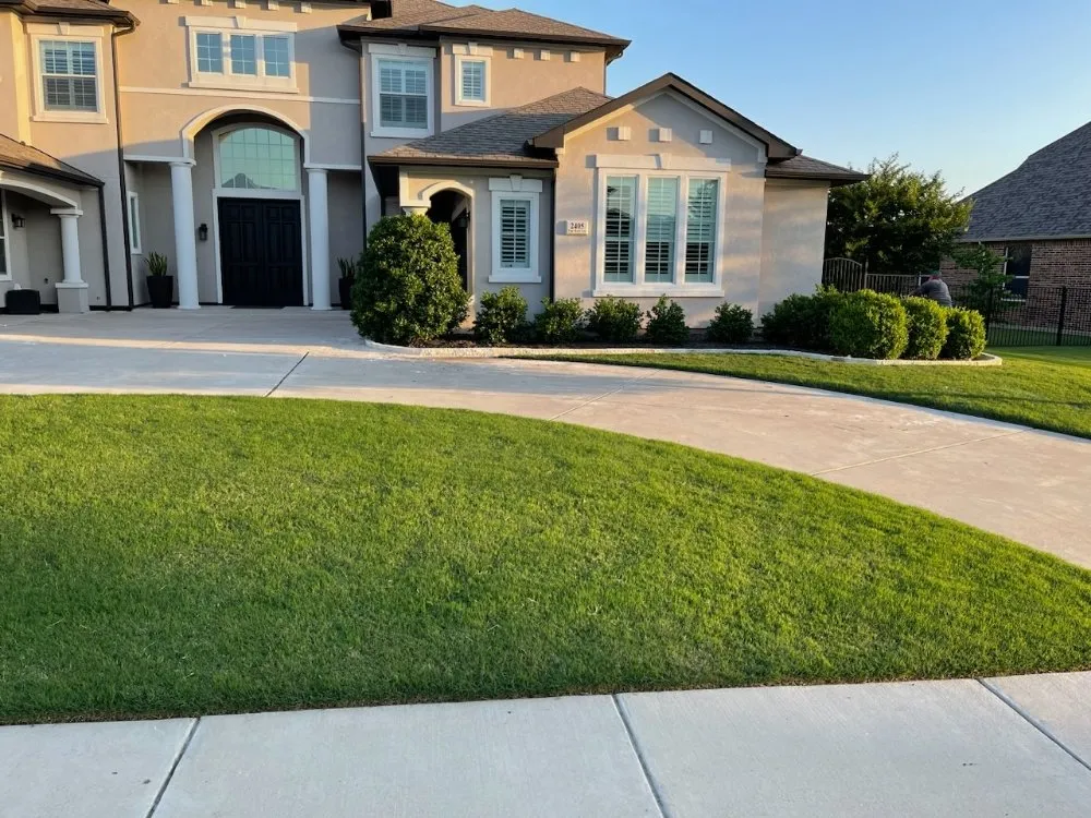 Top-rated outdoor landscaping in Duncanville, TX by Ortiz Landscaping