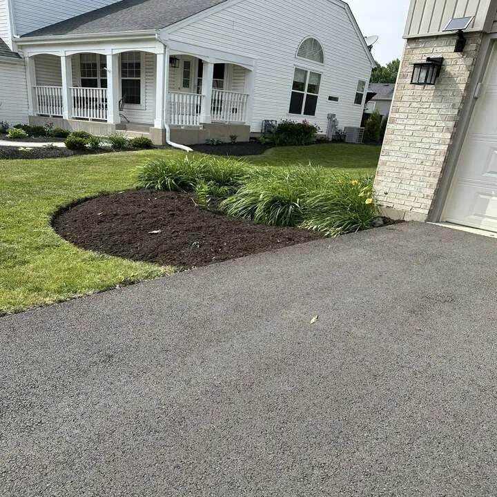 Expert lawn mowing service experts serving Woodstock, IL - Ortiz Landscaping