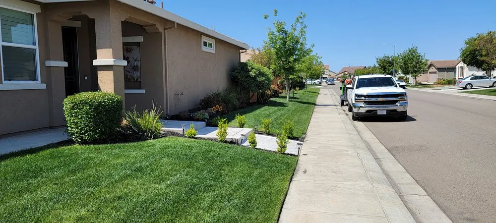 Local yard maintenance for residential properties in Modesto, CA by Ortiz Lawn Care