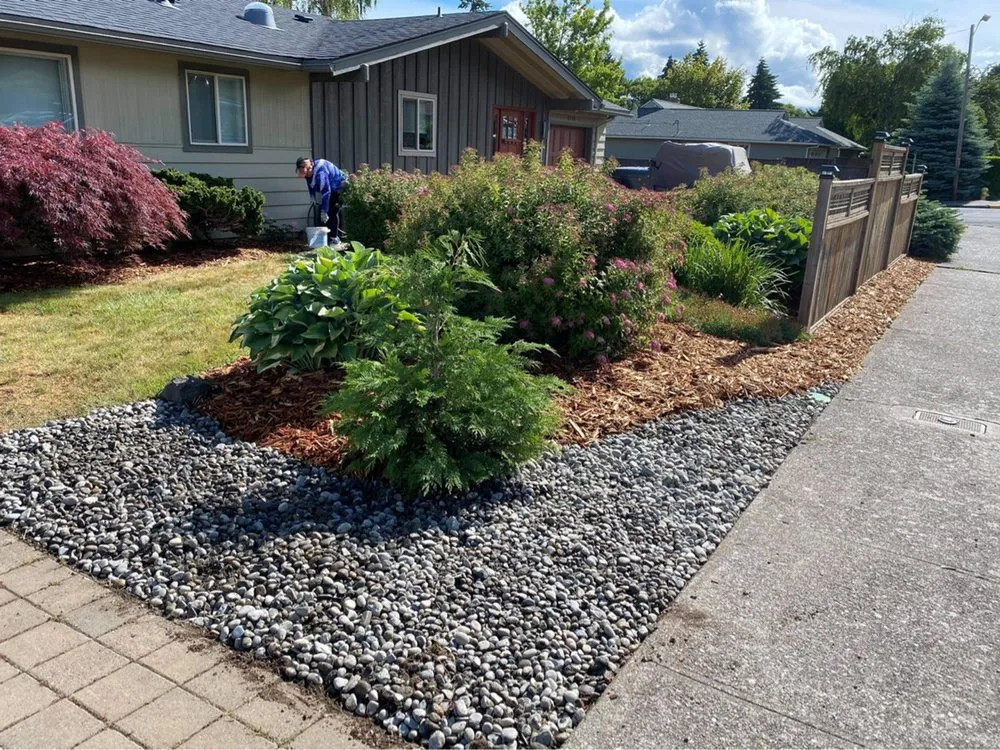 Trusted garden landscaping for residential properties across Hood River, OR - Ortiz lawn maintenance/ landscaping