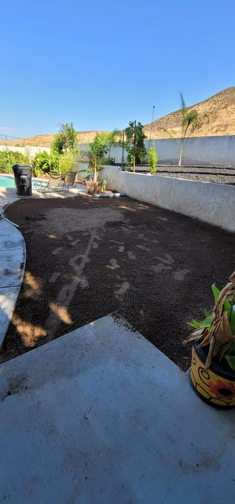 Custom lawn care service experts serving Fontana, CA - Ortiz Lawn Service