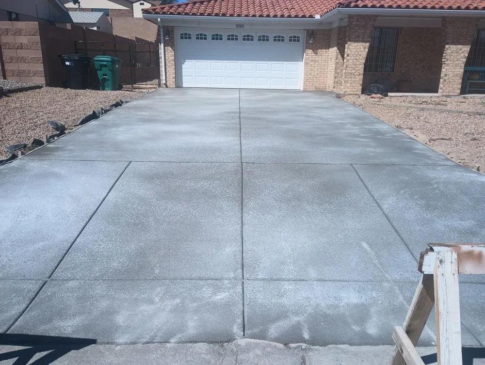 Reliable lawn care service for residential properties in Albuquerque, NM by Orzo Concrete & Landscaping