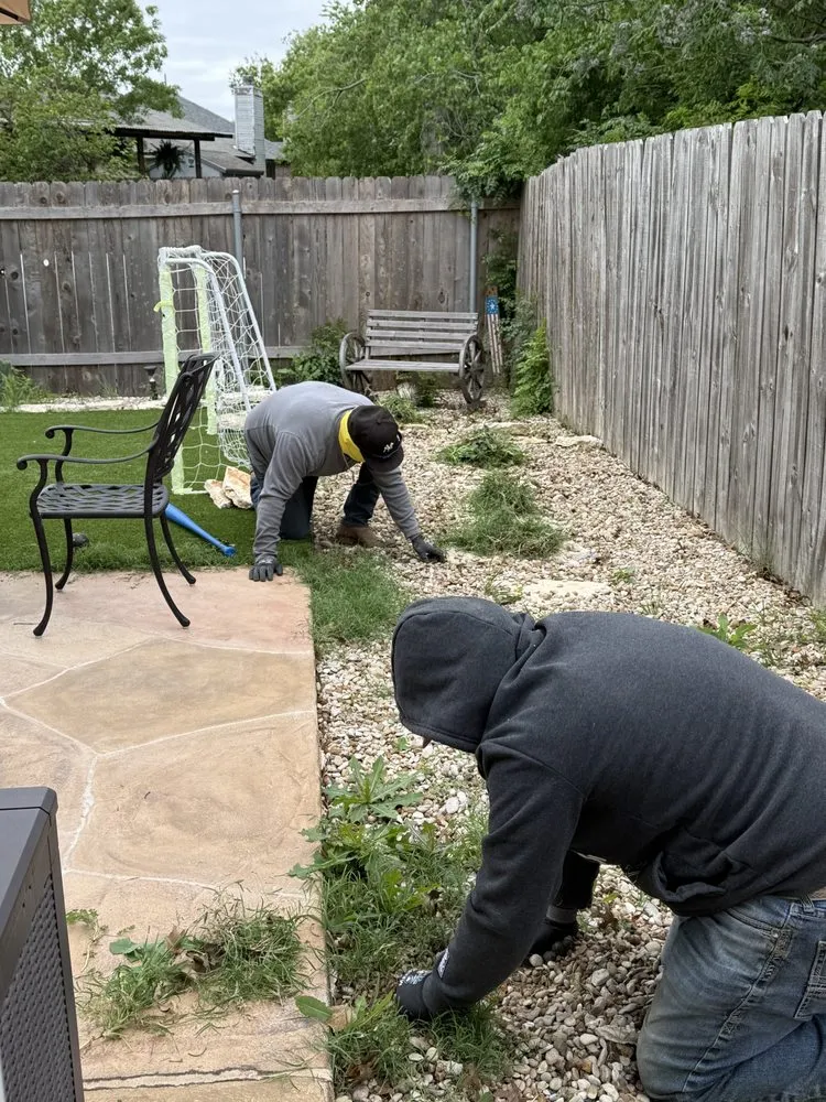 Reliable outdoor landscaping for residential properties across Round Rock, TX - Osbaldo Lawn Care
