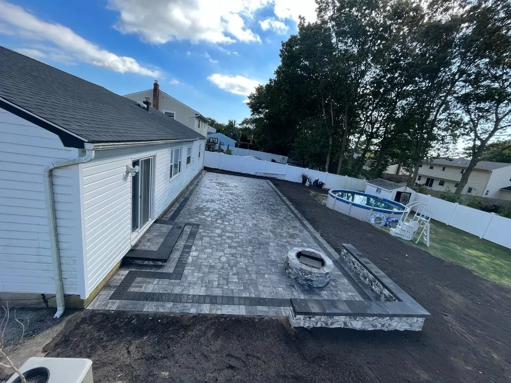 Expert yard cleanup service near you in Coram, NY by Oscar G Landscaping