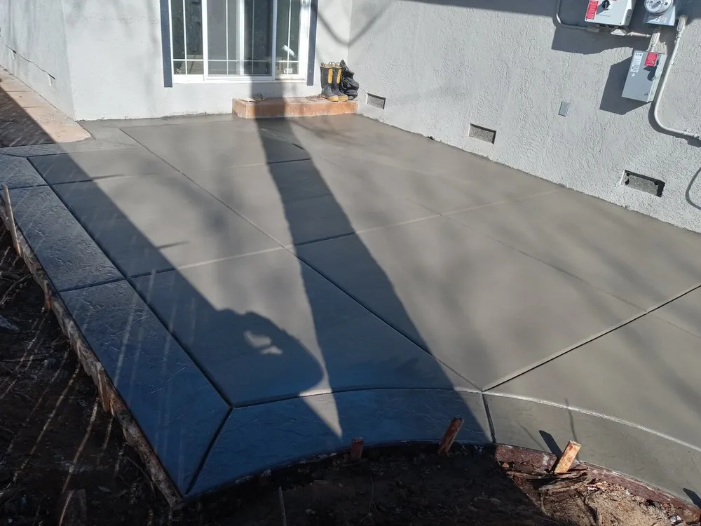 Reliable yard cleanup service in Elk Grove, CA by Oscar Landscaping & Bobcat Service