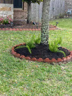 Local residential landscaping in Baytown, TX by Oscar Landscaping