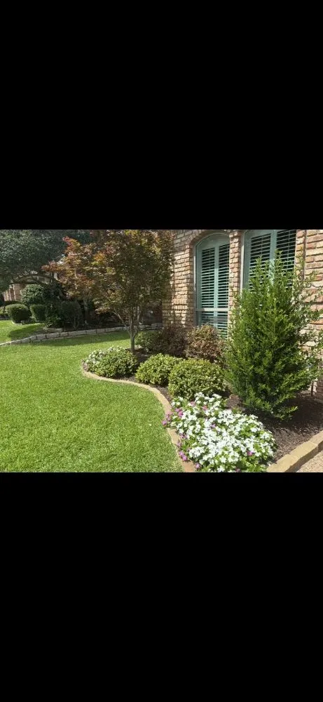 Trusted landscaping services for residential properties in Westworth Village, TX by Oscar Lawn Service