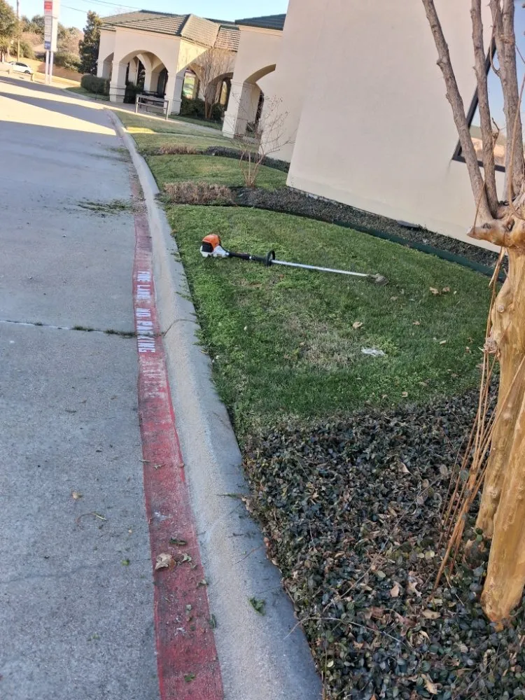 Reliable residential landscaping experts serving Westworth Village, TX - Oscar Lawn Service