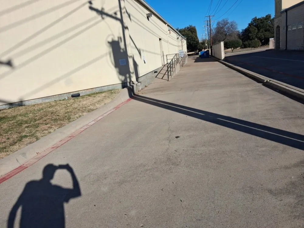 Reliable landscape design in Westworth Village, TX by Oscar Lawn Service