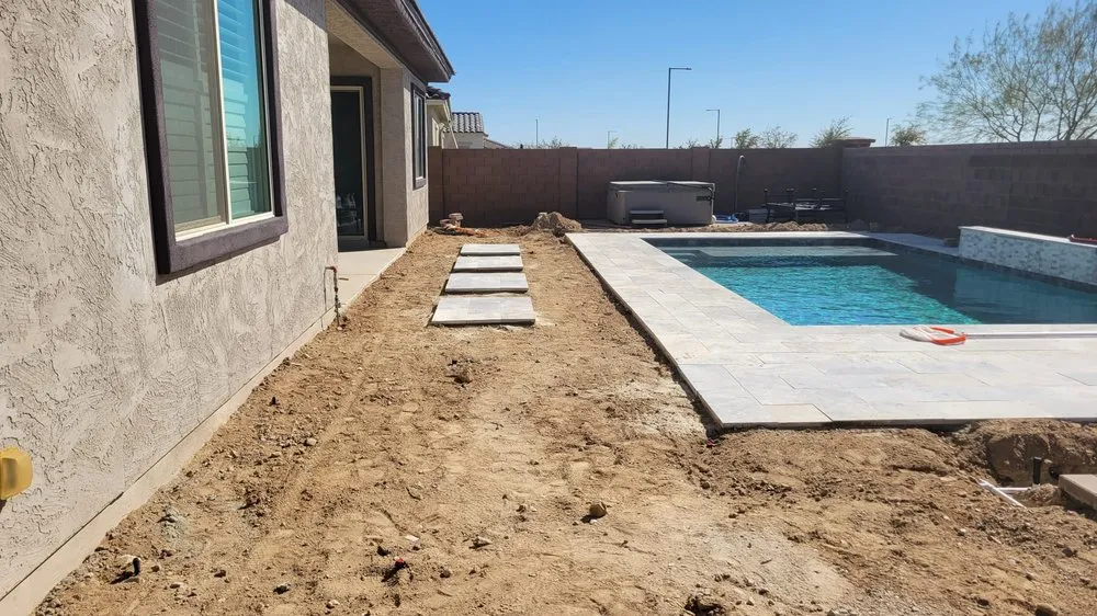 Top-rated lawn care service in El Mirage, AZ by Oscar Rico Landscaping Services