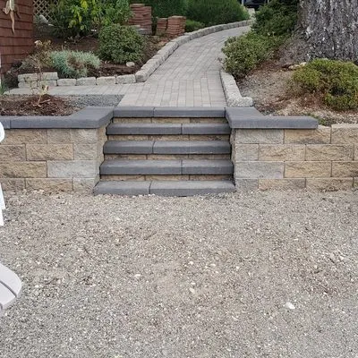 Oscar's Gardening Logo