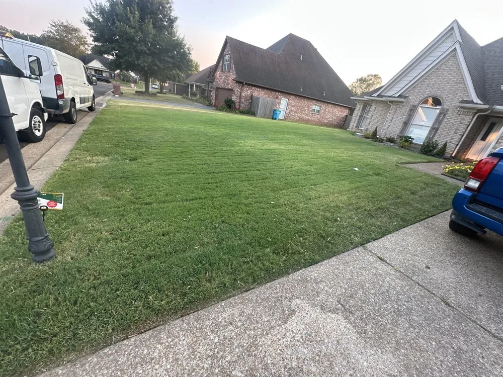 Local outdoor landscaping for beautiful yards across Memphis, TN - Oscars LandScape and Repair