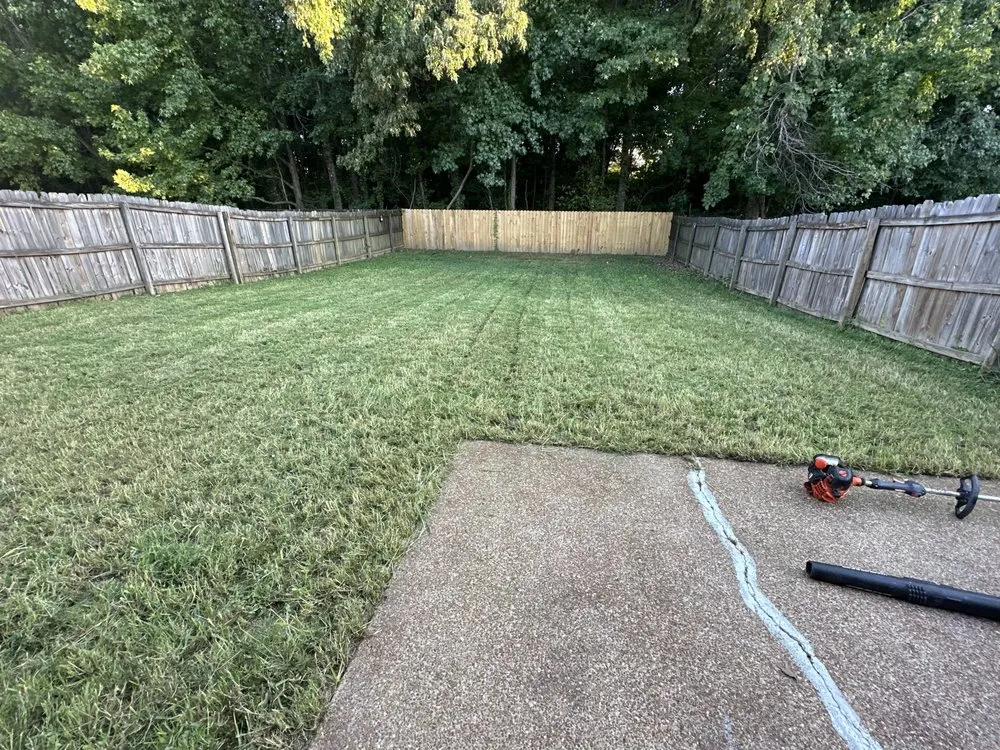 Top-rated lawn mowing service for residential properties across Memphis, TN - Oscars LandScape and Repair