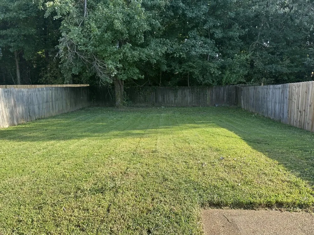 Custom residential landscaping in Memphis, TN - Oscars LandScape and Repair