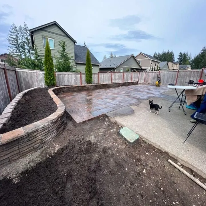 Expert outdoor landscaping in Silverdale, WA - Oscar's Landscaping & Construction